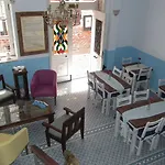Gizemli Rum i privatbostad Ayvalı