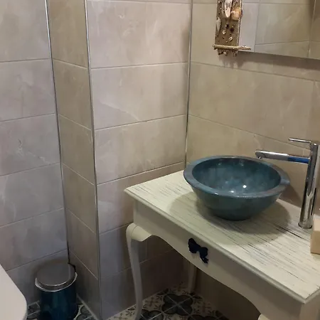 Gizemli * Ayvalı