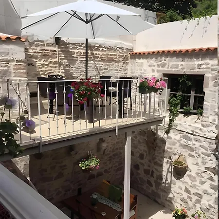 Gizemli Homestay Ayvalik