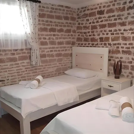 Gizemli Homestay *
