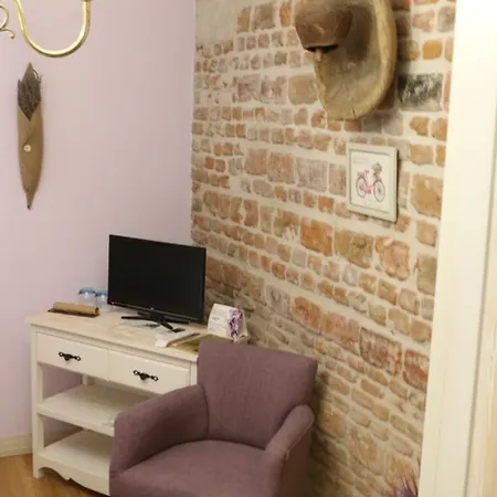 Gizemli Homestay Ayvalik